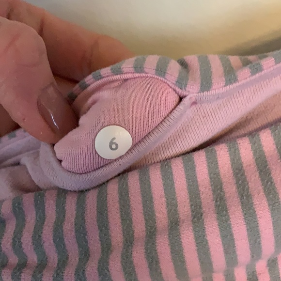 Lululemon capris - Picture 5 of 5